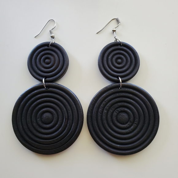 Wood Earrings - Timeless, Boho Chic - Picture 1 of 1